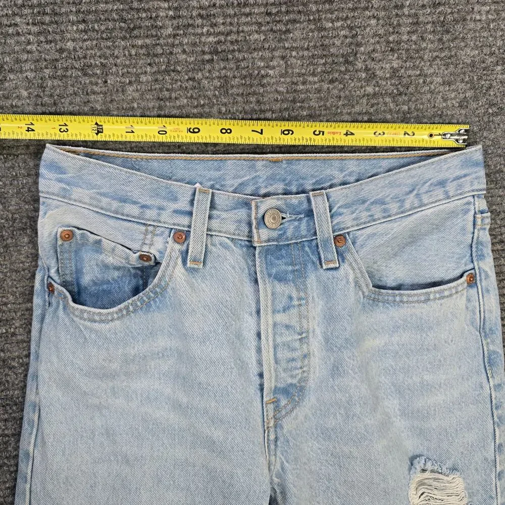 Levi's 501 Jeans Womens 26x30 Light Wash Distressed Straight Leg - Picture 7 of 9